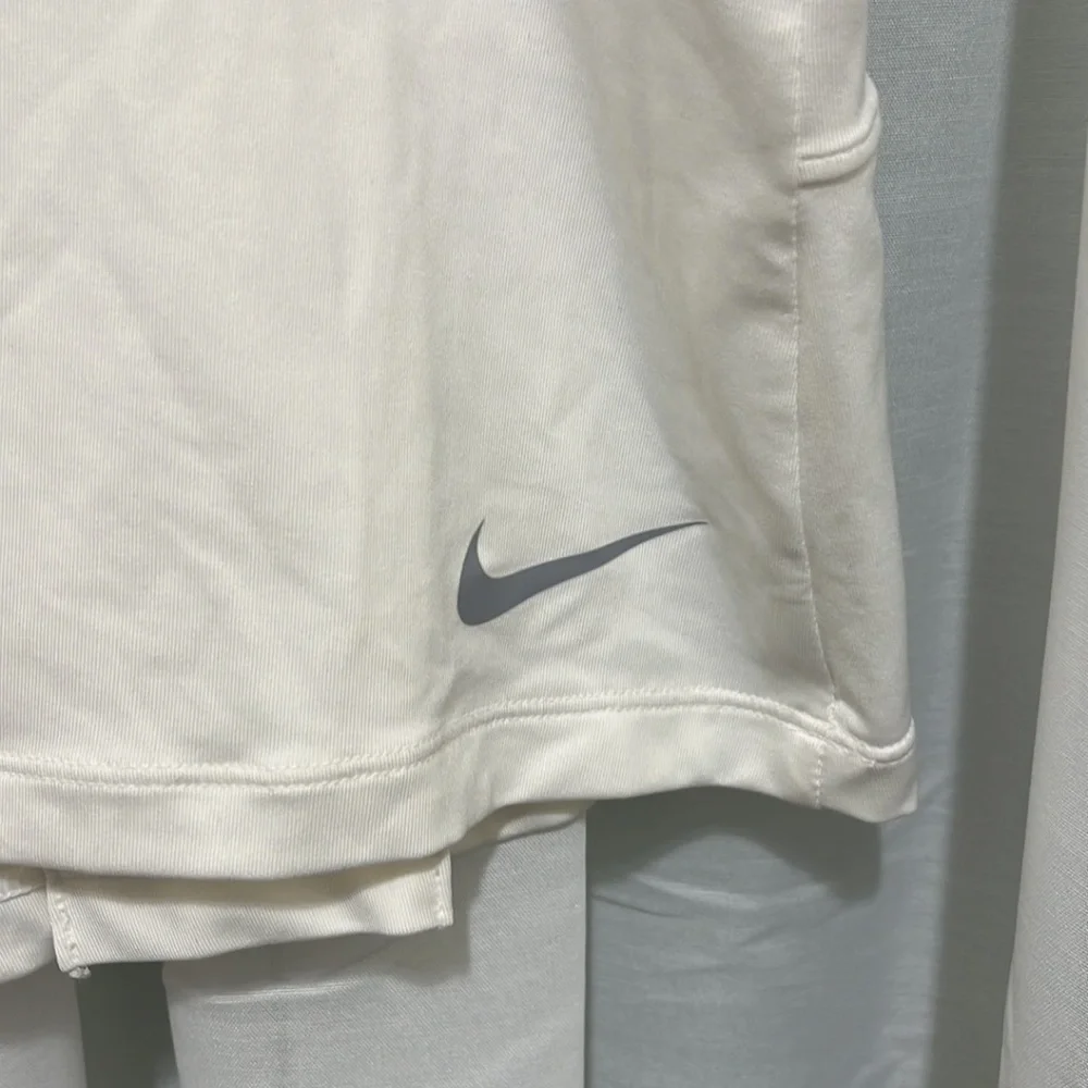 Nike Dry Fit Skirt - Picture 2 of 4